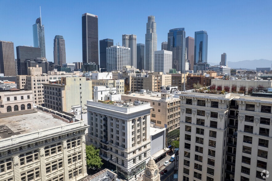 761 S Broadway, Los Angeles, CA for lease - Aerial - Image 1 of 10