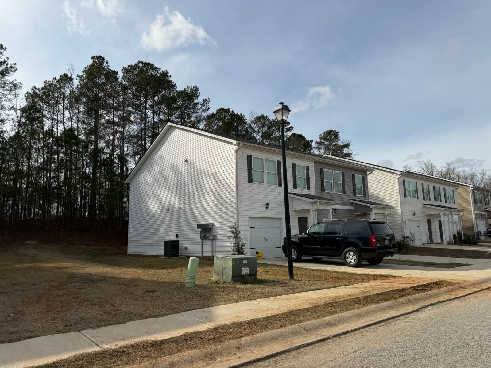 277 Oakwood Dr, Milledgeville, GA for sale Primary Photo- Image 1 of 2