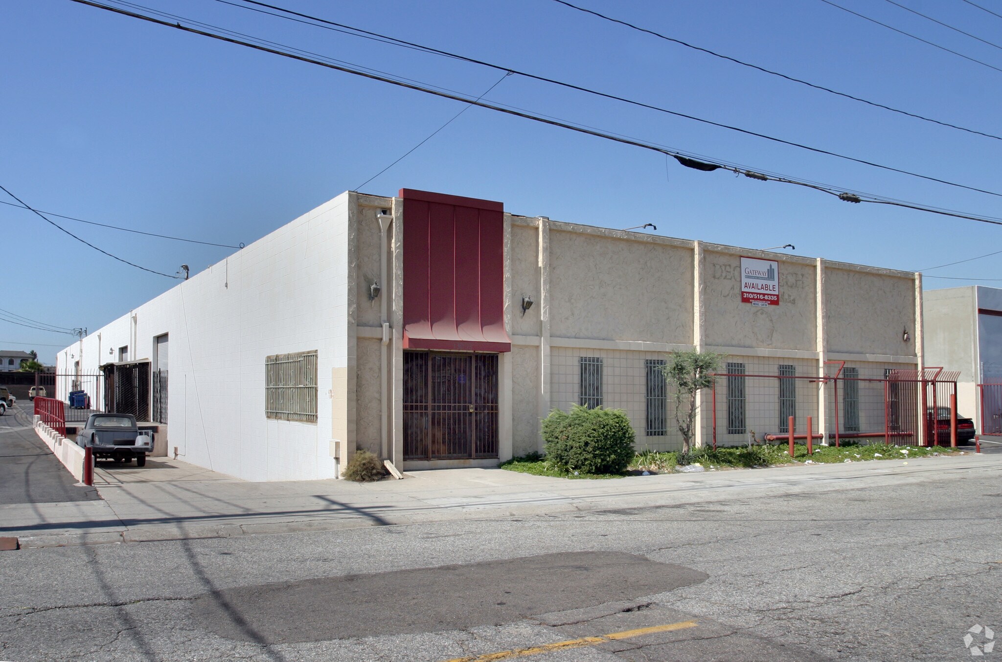 13027-13065 S Yukon Ave, Hawthorne, CA for lease Primary Photo- Image 1 of 4