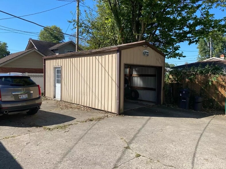 405 N Main St, Georgetown, OH for sale - Building Photo - Image 2 of 15