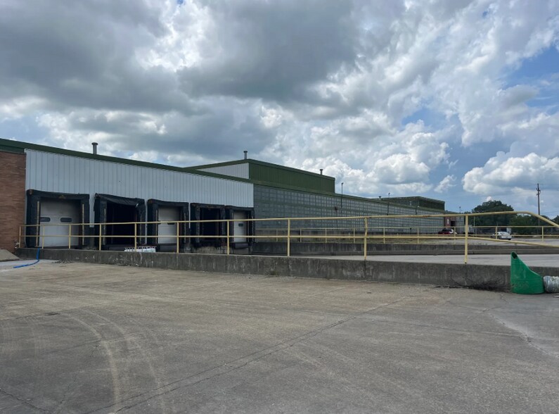 1119 Kickapoo St, Lincoln, IL à louer - Photo du bâtiment - Image 2 de 11