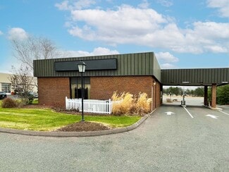 Plus de détails pour 6 National Dr, Windsor Locks, CT - Commerce de détail à louer