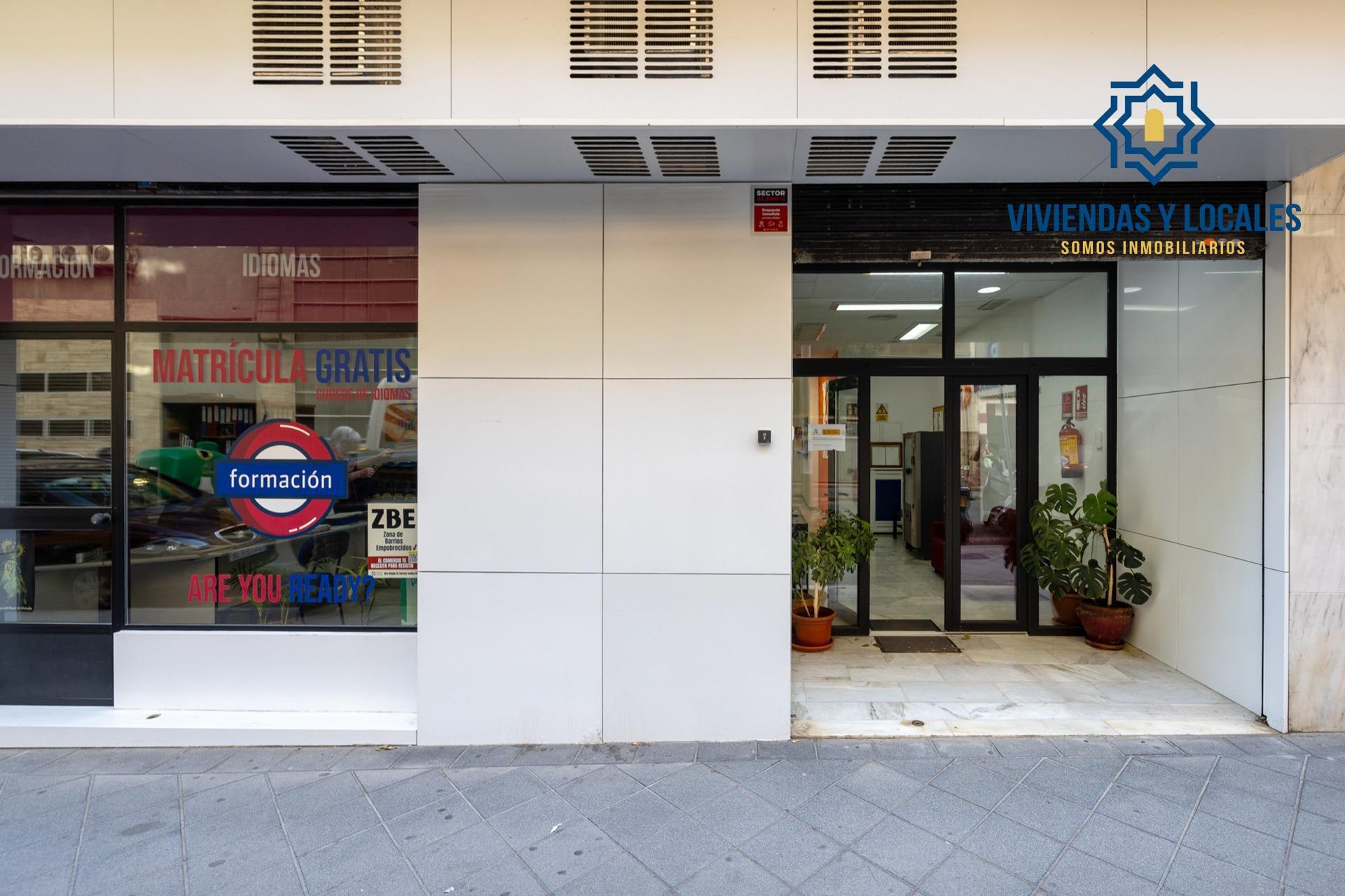 del Cisne, 6, Granada, Granada for sale Building Photo- Image 1 of 33