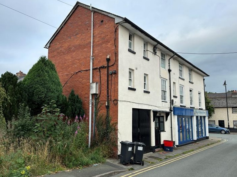High St, Llanidloes for sale - Building Photo - Image 2 of 3