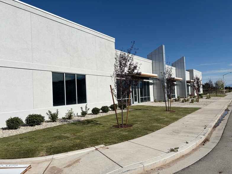 922 S 1700 W, Payson, UT for lease - Building Photo - Image 3 of 5