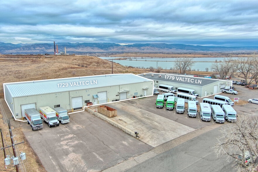 1729 Valtec Ln, Boulder, CO à louer - Photo du bâtiment - Image 2 de 15
