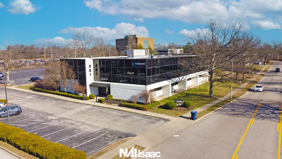 881 Corporate Dr, Lexington, KY for lease - Building Photo - Image 1 of 8