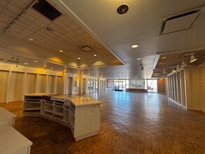 102-164 Cochrane Rd, Morgan Hill, CA à louer Photo intérieure- Image 2 de 2