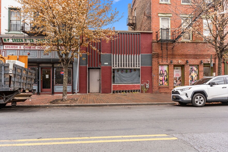 318 S Broad St, Trenton, NJ for sale - Building Photo - Image 3 of 37