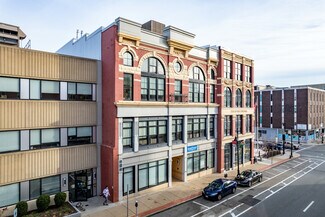 Plus de détails pour 60 Main St, Brockton, MA - Bureau, Commerce de détail à louer