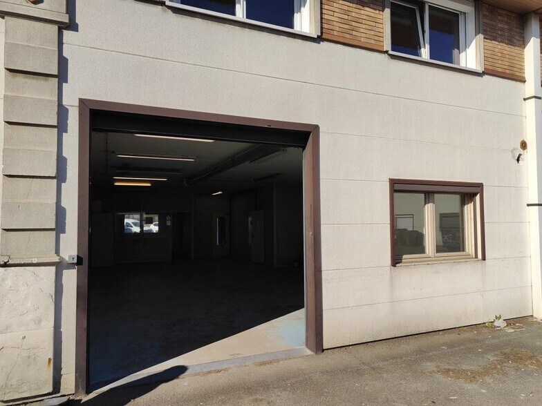 15 Rue Du Buisson Aux Fraises, Massy à louer - Photo du bâtiment - Image 2 de 14