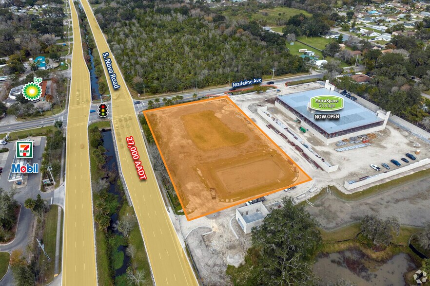 950 Madeline Ave, Port Orange, FL à vendre - Photo du bâtiment - Image 1 de 19