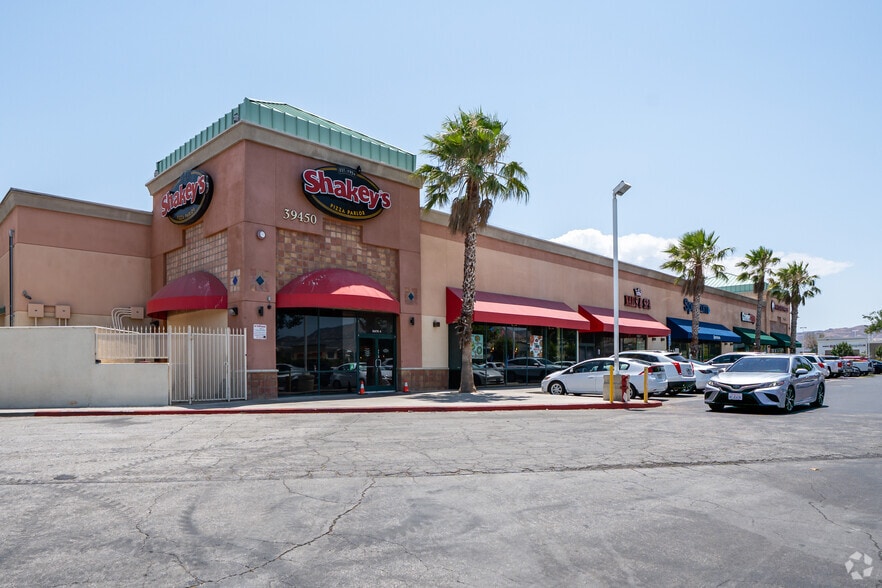39176-39532 10th St W, Palmdale, CA for lease - Building Photo - Image 2 of 9