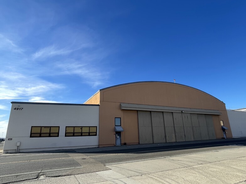 4917 Bailey Loop, Mcclellan, CA for lease - Building Photo - Image 1 of 17