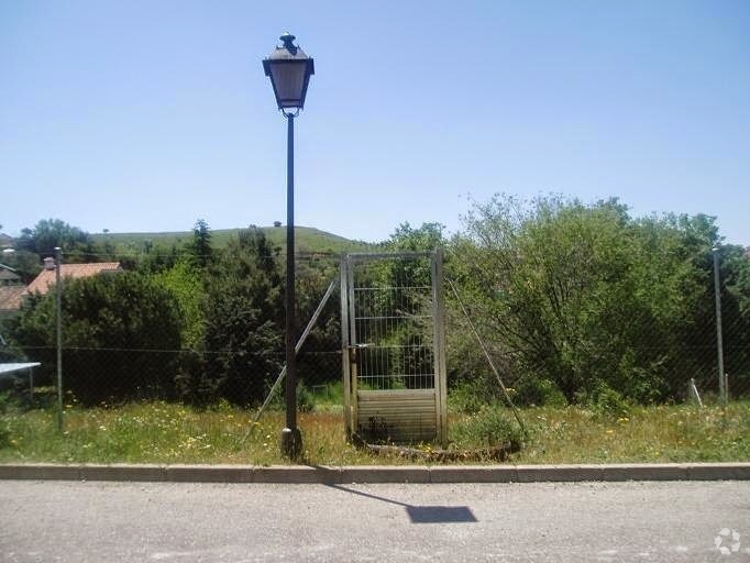 Avenida de Varsovia, 60, El Casar, Guadalajara à vendre - Photo du bâtiment - Image 2 de 8