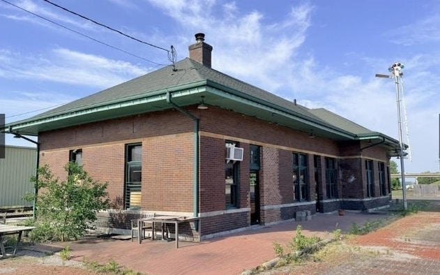 1 Elm St, Chillicothe, MO for sale - Building Photo - Image 2 of 4