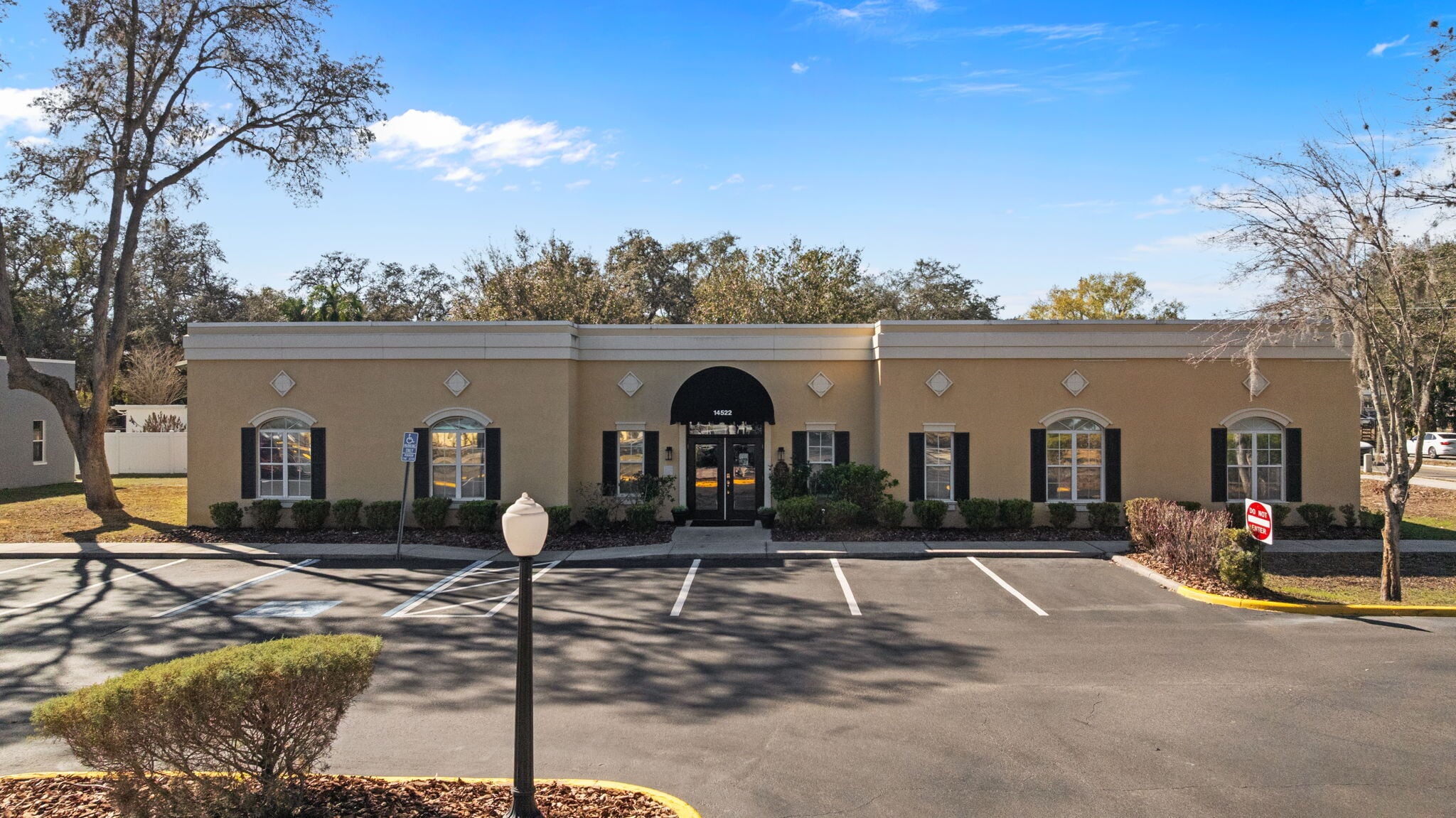 14522 University Point Pl, Tampa, FL for lease Primary Photo- Image 1 of 51