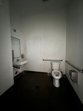 900 N Broadway, Los Angeles, CA for lease Interior Photo- Image 2 of 8