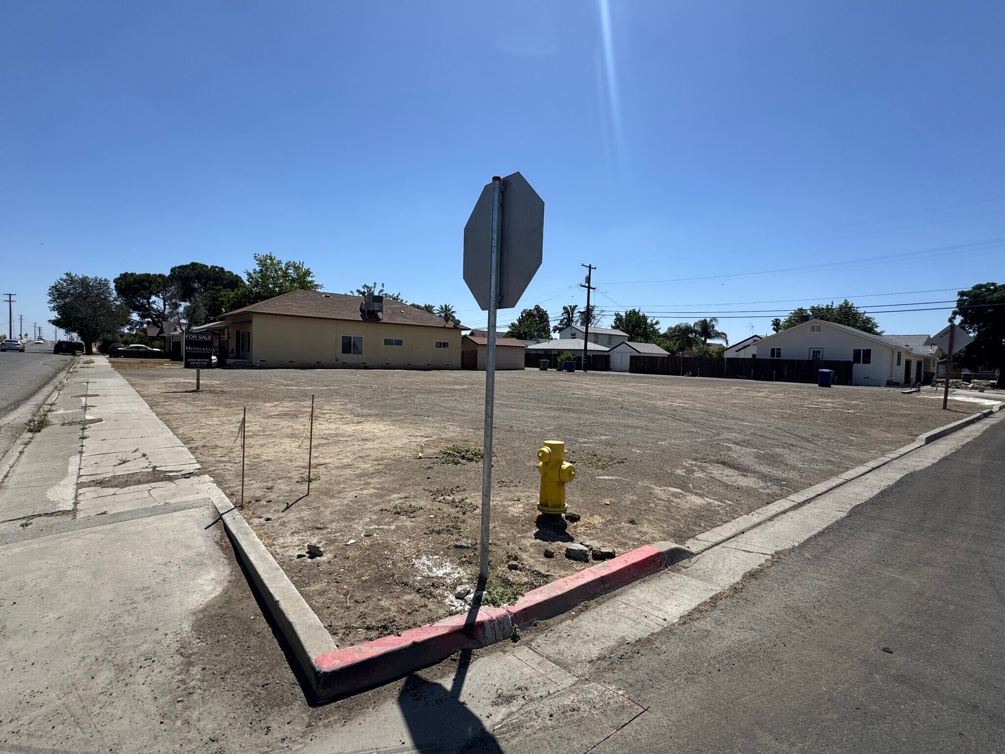 East Polk St, Coalinga, CA à vendre Photo principale- Image 1 de 7