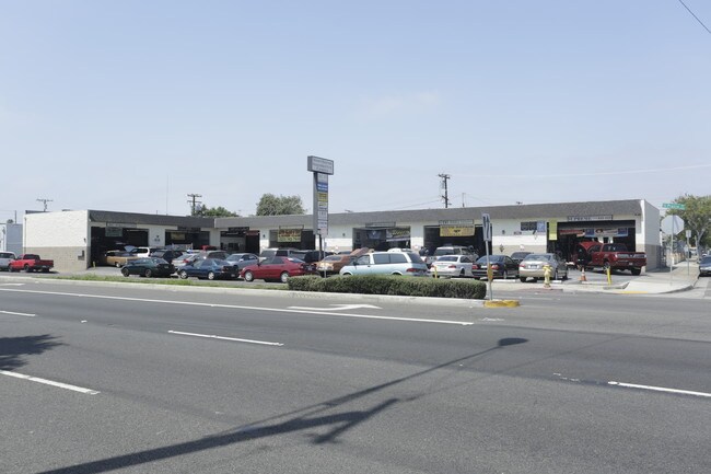 More details for 12205 Prairie Ave, Hawthorne, CA - Retail for Lease