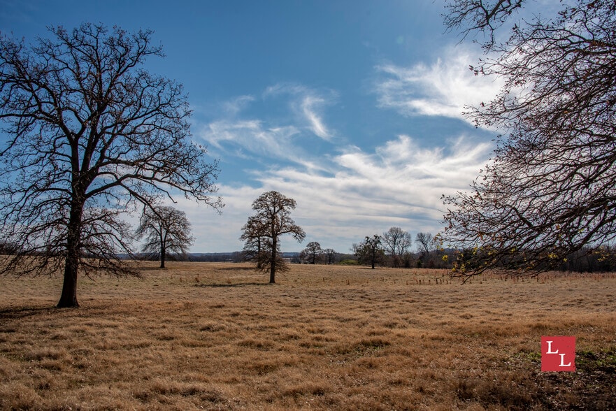 White Rose Rd, Thackerville, OK for sale - Primary Photo - Image 1 of 17