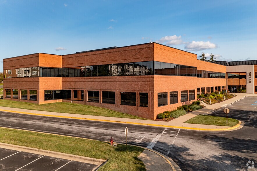 20400 Century Blvd, Germantown, MD à louer - Photo du bâtiment - Image 2 de 6