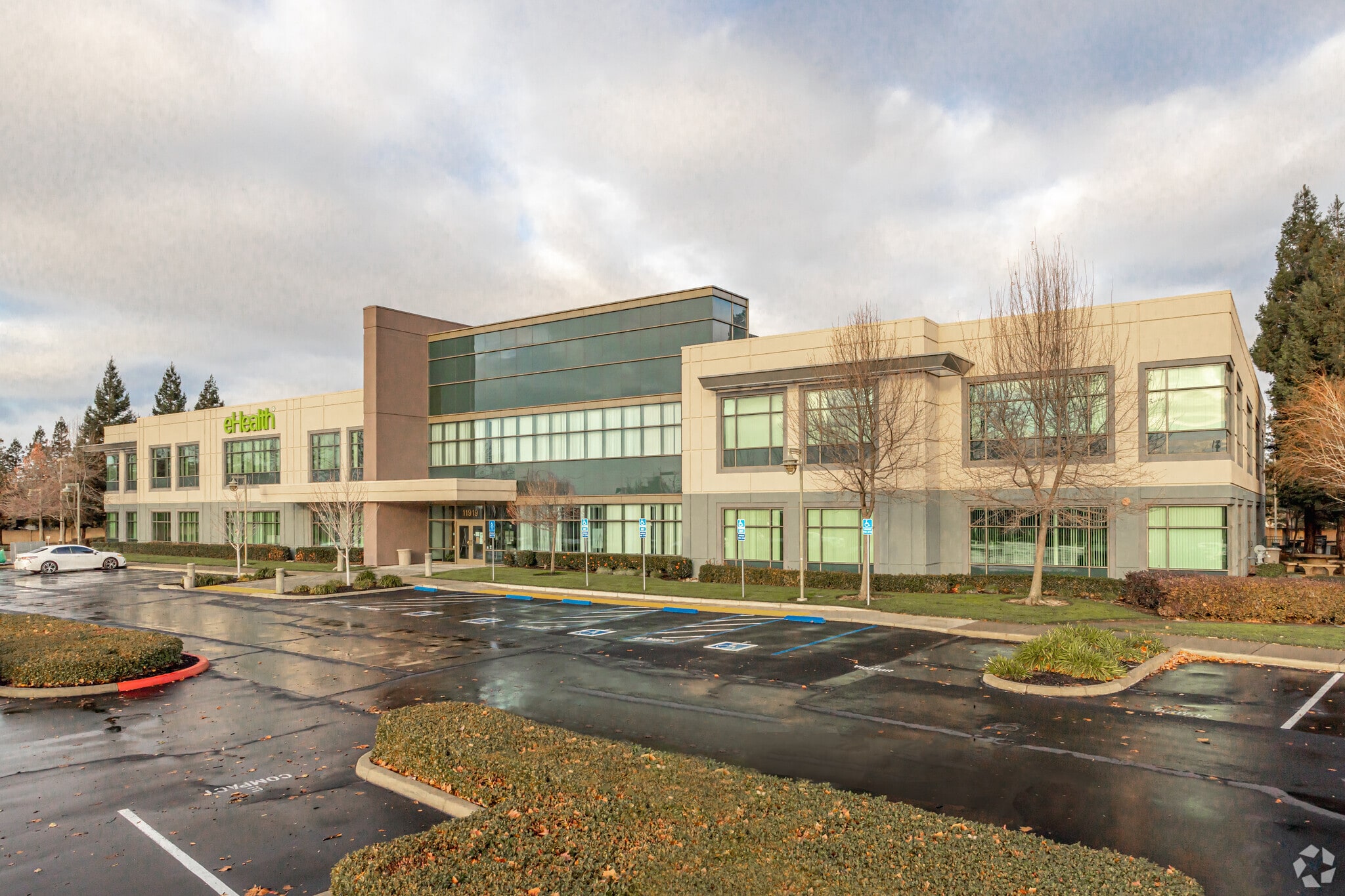 11919 Foundation Pl, Gold River, CA for lease Building Photo- Image 1 of 16