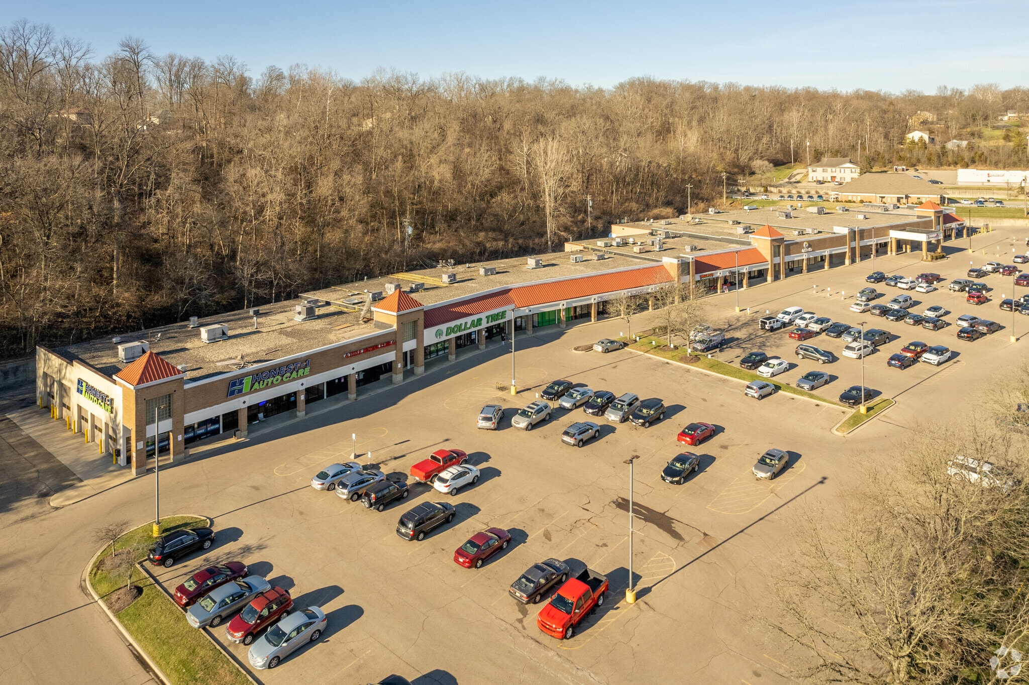 10645-10689 Loveland-Madeira Rd, Loveland, OH for lease Building Photo- Image 1 of 5
