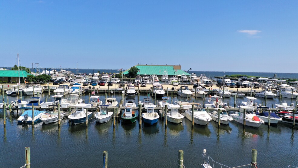 2 Point Rd, Waretown, NJ à vendre - Photo du bâtiment - Image 1 de 1