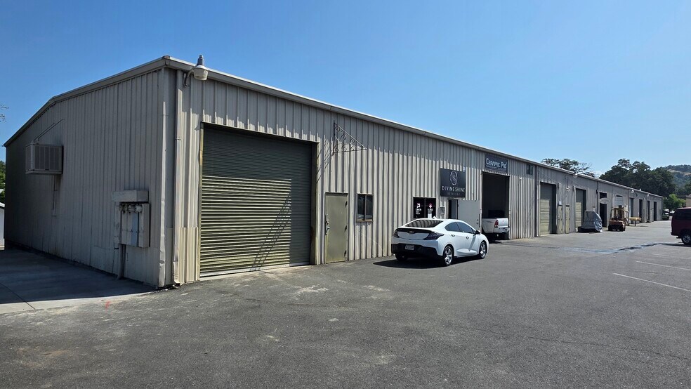 19506 Industrial Dr, Sonora, CA à louer - Photo du bâtiment - Image 2 de 21