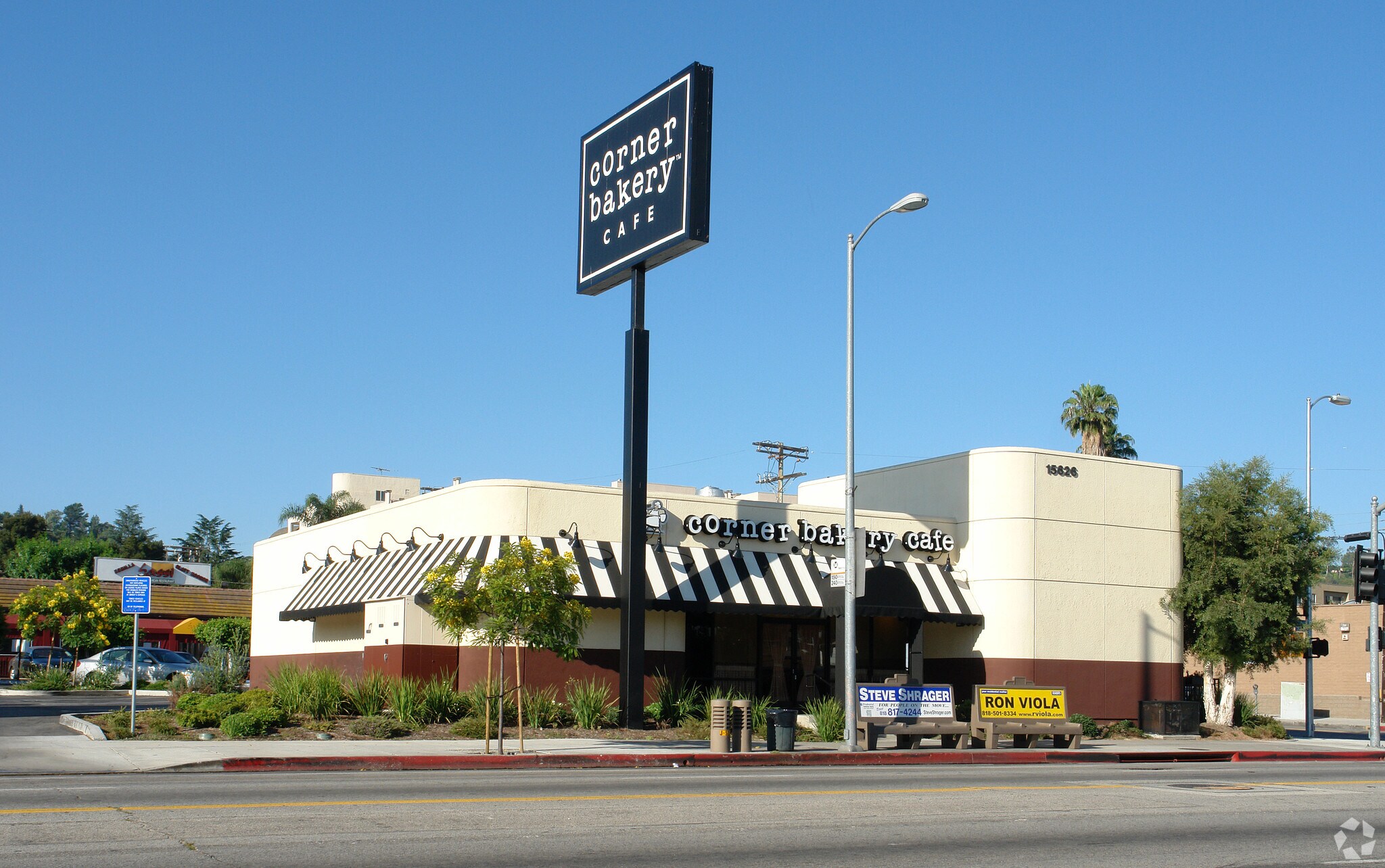 15626 Ventura Blvd, Encino, CA à vendre Photo principale- Image 1 de 1