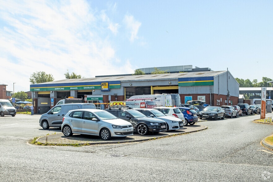 Auchinlek Dr, Carlisle for sale - Primary Photo - Image 1 of 6