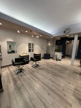 116 Wolf Rd, Colonie, NY for lease Interior Photo- Image 1 of 14