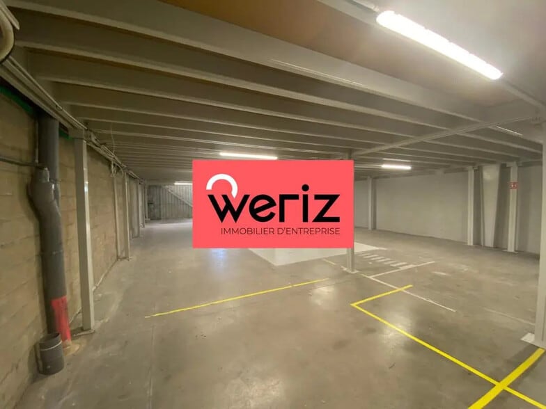 Office in Marseille for lease - Interior Photo - Image 3 of 12