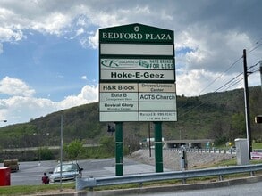 165-177 Bedford Plaza Rd, Bedford, PA à louer Autre- Image 2 de 8