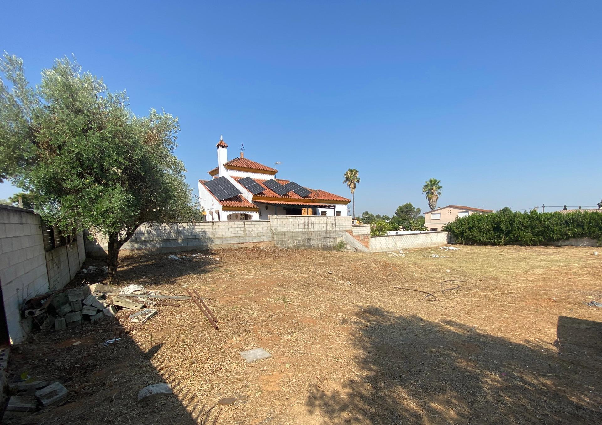 Land in Palomares del Río, Sevilla for sale Building Photo- Image 1 of 11
