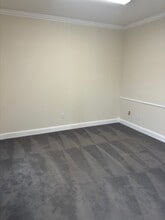 130 Southpointe Dr, Byram, MS for lease Interior Photo- Image 2 of 6