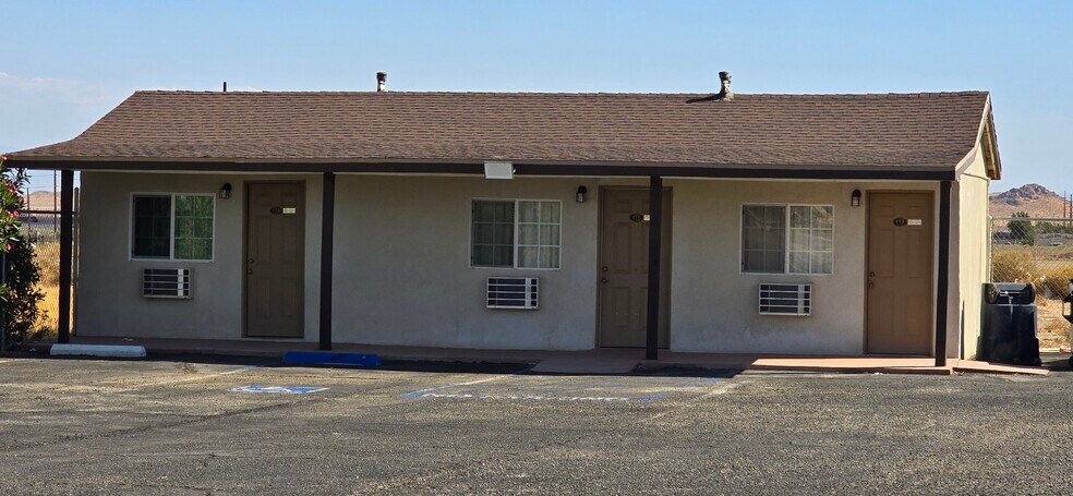 2128 State Highway 58 Business Route E, Mojave, CA à vendre - Photo du bâtiment - Image 3 de 18