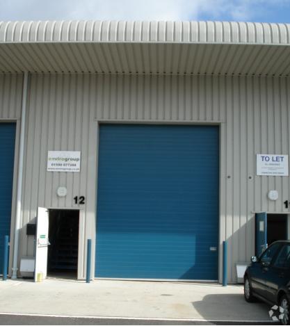 Ampress Ln, Lymington à vendre - Photo du bâtiment - Image 3 de 10