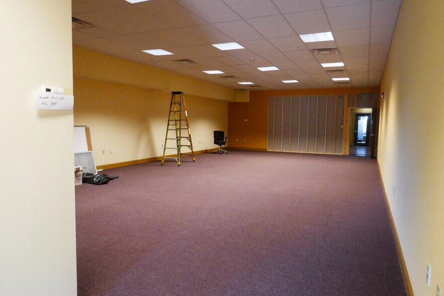 9 N Loudoun St, Winchester, VA à vendre - Photo intérieure - Image 2 de 54