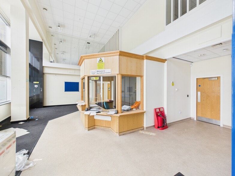 128 Cathcart St, Greenock for sale - Building Photo - Image 1 of 3