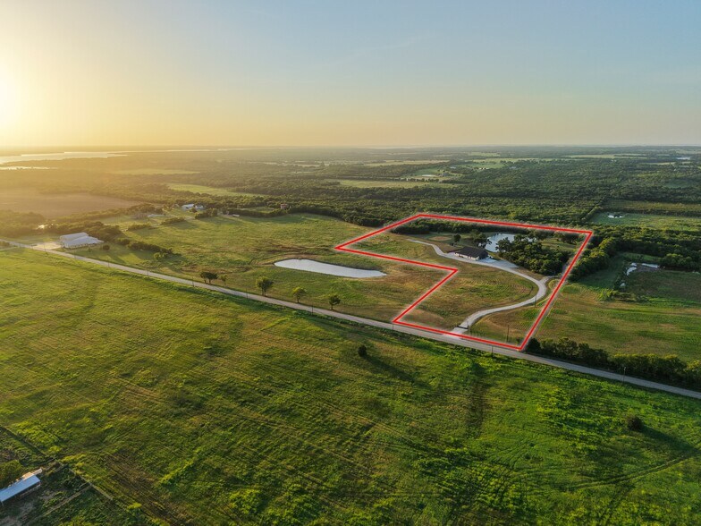 4251 Refuge Rd, Sherman, TX à vendre - Photo du bâtiment - Image 3 de 41