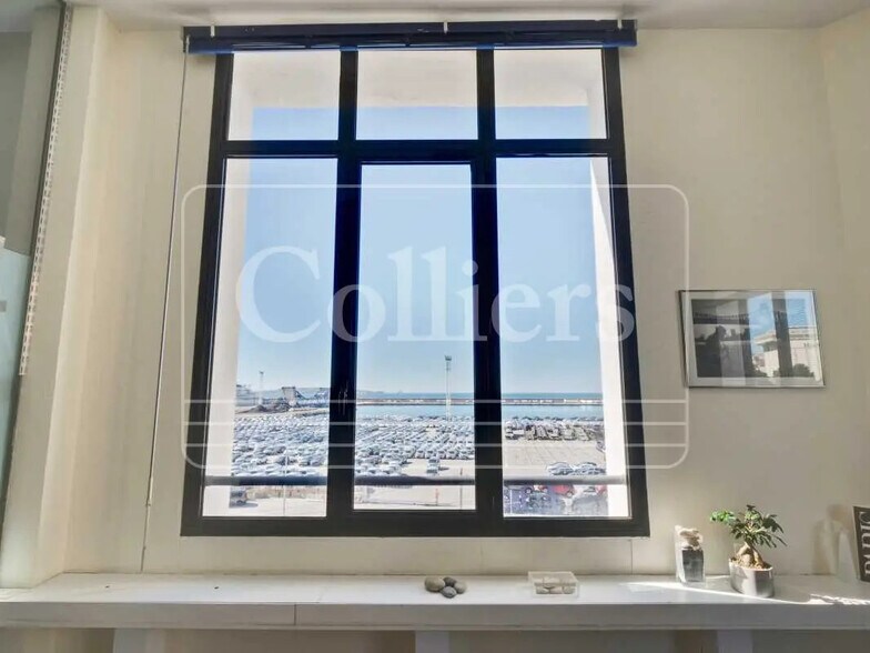 8 Rue Du Cargo Rhin Fidelity, Marseille for lease - Building Photo - Image 2 of 11