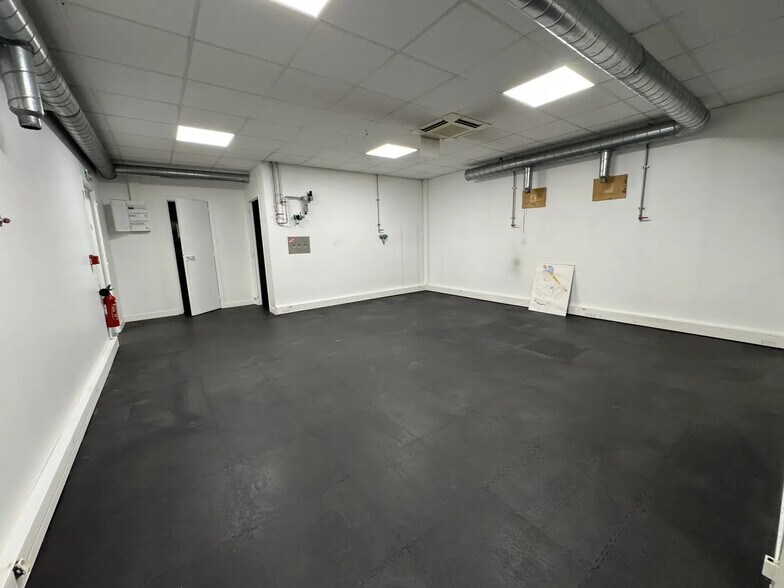 Flex dans Montigny-lès-Cormeilles à louer - Photo intérieure - Image 3 de 12