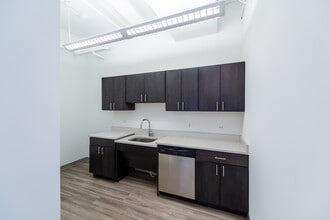 223 W Jackson Blvd, Chicago, IL for lease Interior Photo- Image 2 of 5