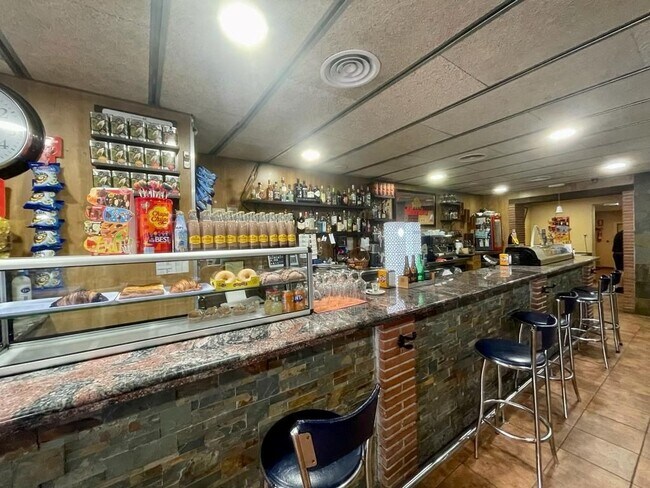 More details for Retail for Lease