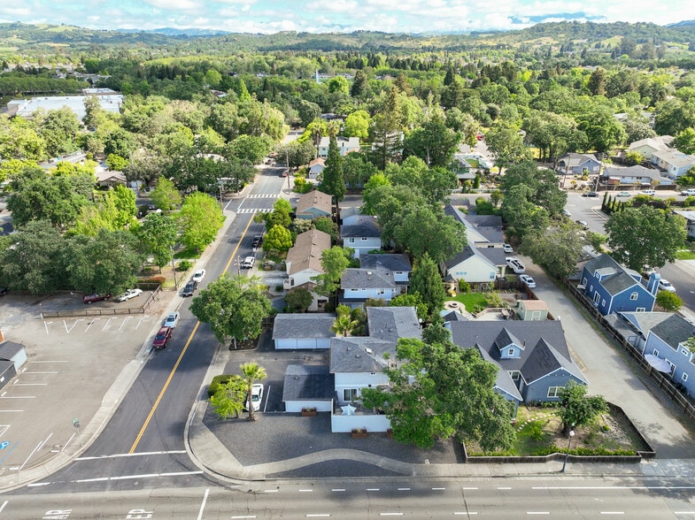 8690 Old Redwood Hwy, Windsor, CA for sale - Building Photo - Image 2 of 23