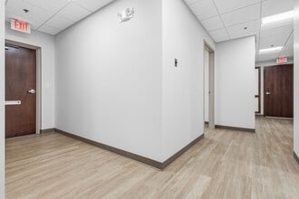 1111 Delafield St, Waukesha, WI for lease Interior Photo- Image 2 of 17