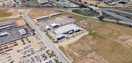2050 Trumble Rd, Romoland, CA à louer Aérien- Image 2 de 7