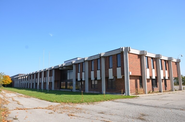 401 Fountain St, Cambridge, ON à vendre Photo principale- Image 1 de 1